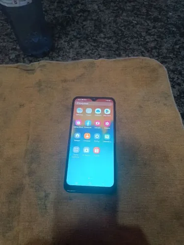 Samsung Galaxy a30 64 GB