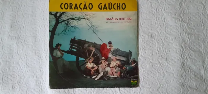 LP Irmãos Bertussi - Coração Gaucho  Usado com garantia.