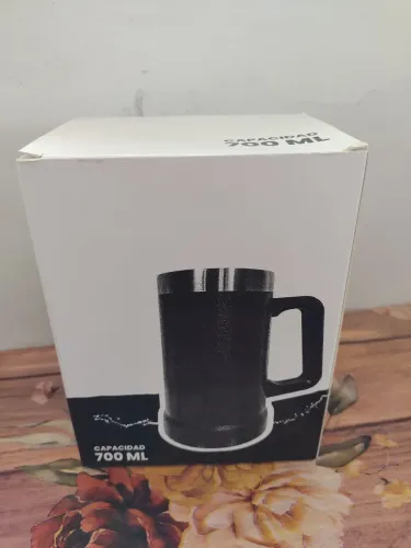 Caneca Térmica 700ml - Ideal para Cerveja e Café