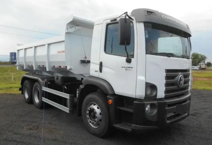 Volkswagen 24.280 6x2 Na Caçamba 