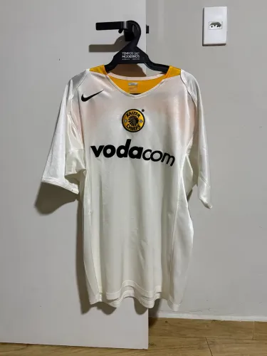 Camisa TOTAL 90 Kaiser Cheifs 2004