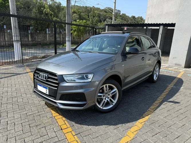 Audi Q3 Black Edition Sline 1.4 TFSI Flex S-tronic 5P 2018 (leilão)