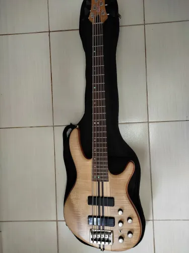 Baixo Cort A5 original