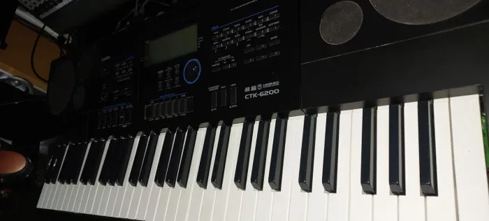 Teclado Casio CTK-6200 Arranjador Workstation Cartão SD