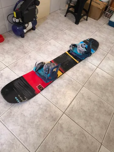 Prancha de snowboard ks2 162 + bindings ski neve
