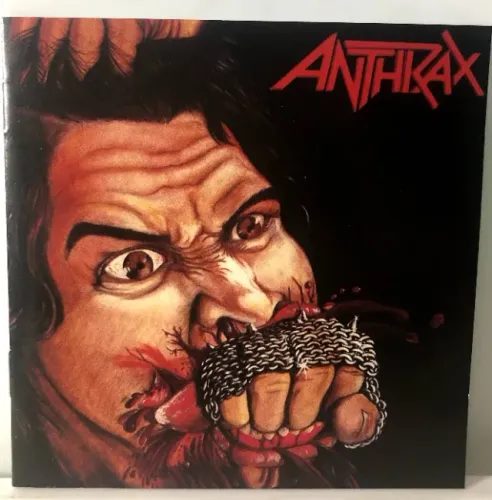CD da banda Anthrax com o título Fistful of Metal em perfeito estado de conservação
