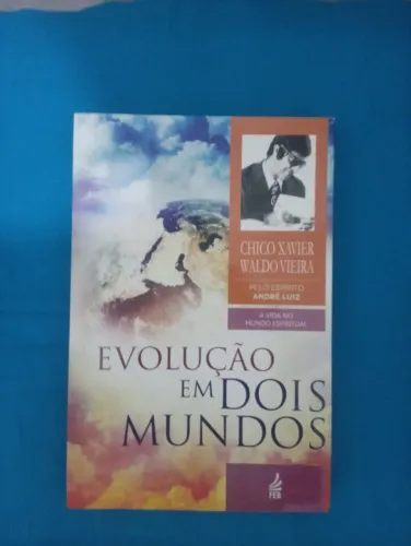 Evolução em dois mundos