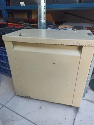 Autotransformador Trifásico ETV 15 kVA - 400/415/440V para 200V - Industrial
