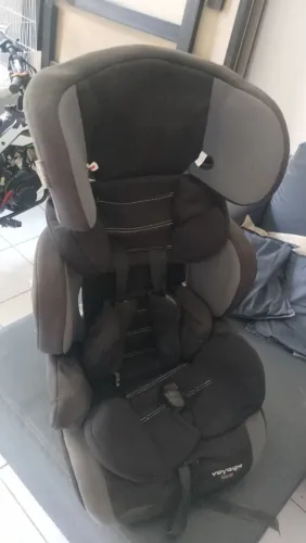 Cadeira infantil automotiva