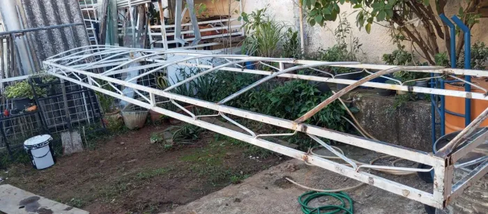 Estrutura p/ toldo