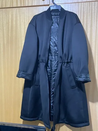 Casaco empório Armani preto elegante e moderno