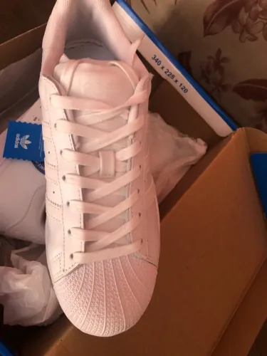Tênis adidas star novo 40 na caixa raridade.