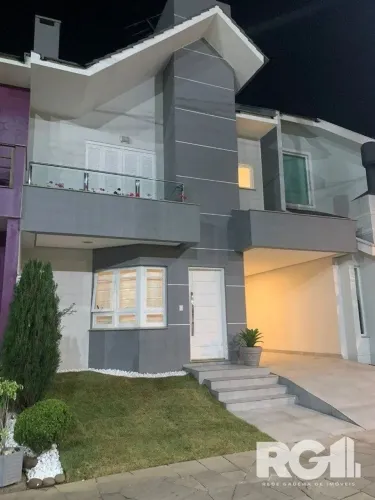 Casa de Condomínio em Ecoville