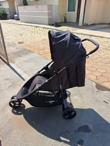 Carrinho Cosco Jetty + Bebê Conforto - Excelente Estado!