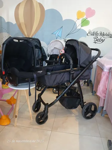 Kit carrinho de bebê Moisés com bebê conforto 