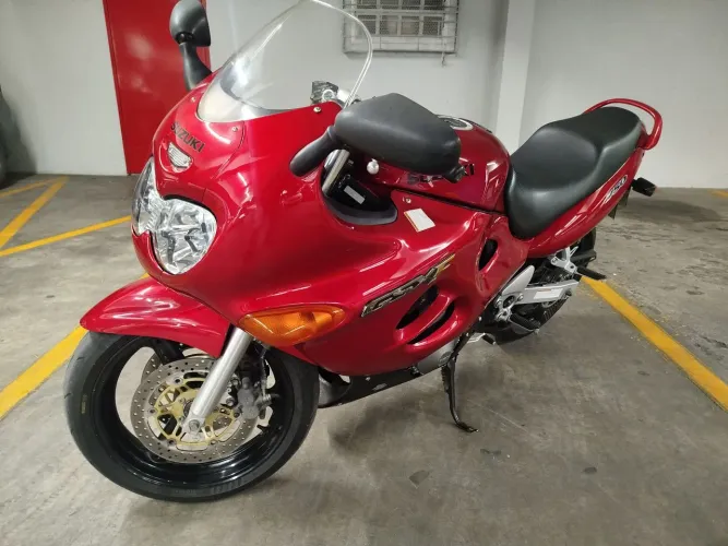 Suzuki GSX750F *RARIDADE NO BRASIL