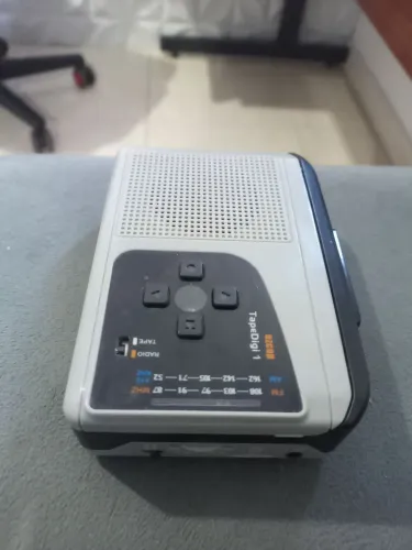 Gravador Conversor de Fita Cassete e Rádio AM/FM Ezcap TapeDigi 1