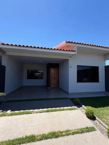 AM-vende-se casa em república 