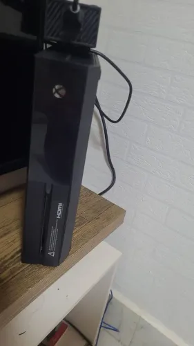 Xbox One em bem estado - Troco por PC ou vendo