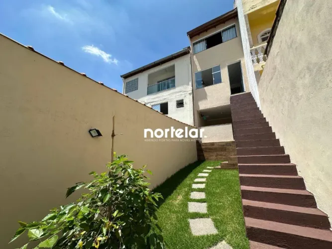 Sobrado com 2 dormitórios à venda, 110 m² por R$ 690.000,00 - Parque São Domingos - São Pa
