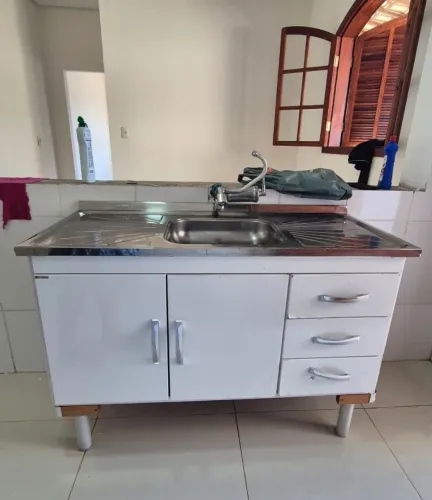 Balcão com pia inox 