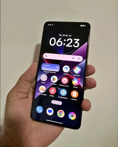 Poco x7 pro 256 gigas funciona tudo so que pega só um chip leia o anúncio