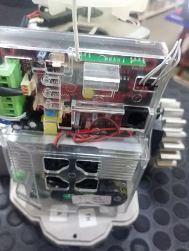 PEÇAS E ASSESSÓRIO PARA MOTORES DE PORTÃO DESLIZANTES E PORTAS ELETRÔNICAS