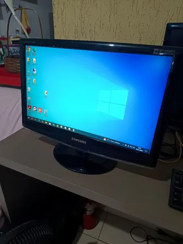 Monitor Samsung de 19 polegadas 