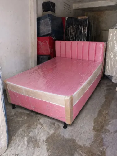 Cama