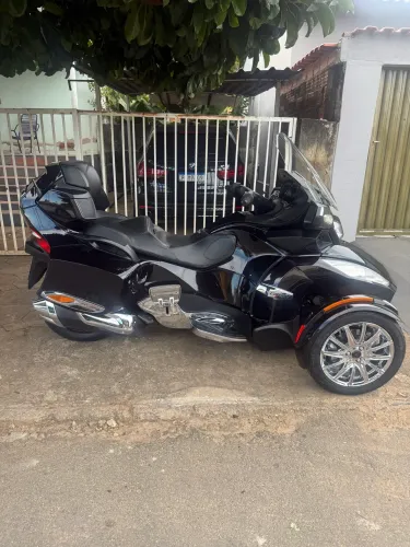 Spyder can am Hiper conservado
