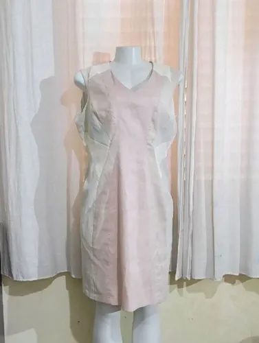 Vestido Elegante rosa tam 44