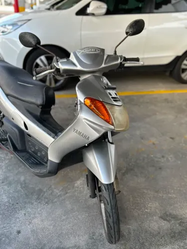 Moto Neo
