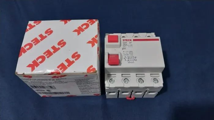 interruptor diferencial 4P 25A 30mA (NOVO) na caixa