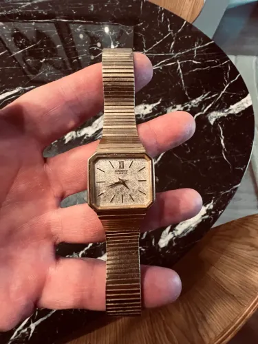 Relógio orient quartz
