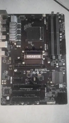 Placa-Mãe Gigabyte GA-970A-DS3P
