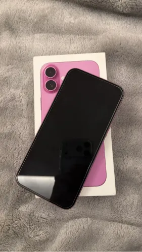 Vendo iPhone 16 na cor Rosa, com 512 GB de armazenamento