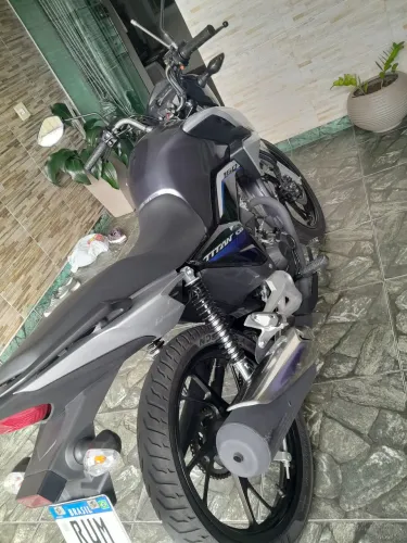 Vende se moto cg titan 160 2022