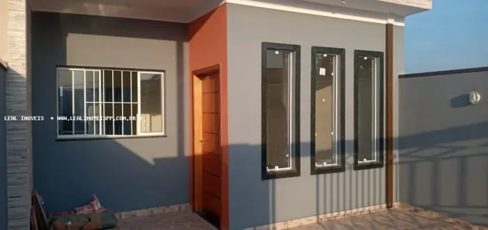 Casa para Locação em Presidente Prudente, SHIRAIWA, 2 dormitórios, 1 banheiro, 2 vagas