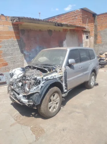Sucata pajero full 3.2 diesel automático 2010
