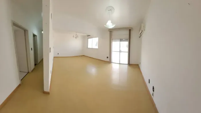 Imóvel para venda tem 125 metros quadrados com 2 quartos em Centro - Pelotas - RS