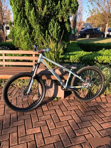 Vendo bike vk tuff 30