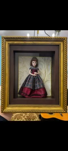 Quadro vintage com linda boneca damas de época