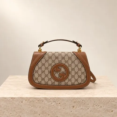Bolsa Gucci  Blondie Média em Monograma GG