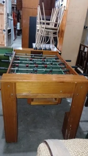 Mesa de totó (pimbolim)