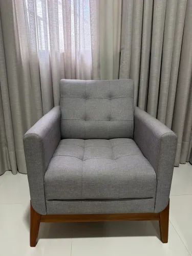 Vendo jogo de poltronas MUITO CONSERVADO