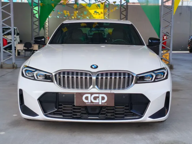 BMW 320I A 2.0 TB M Sport Activeflex 16V 4P 2024