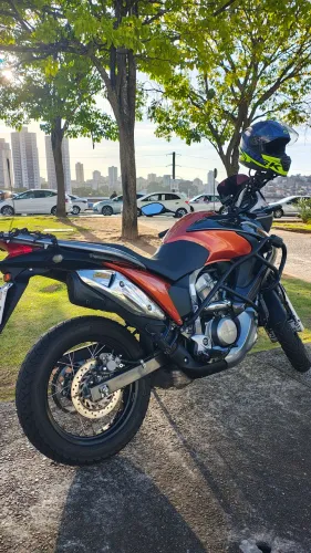 TRANSALP 700