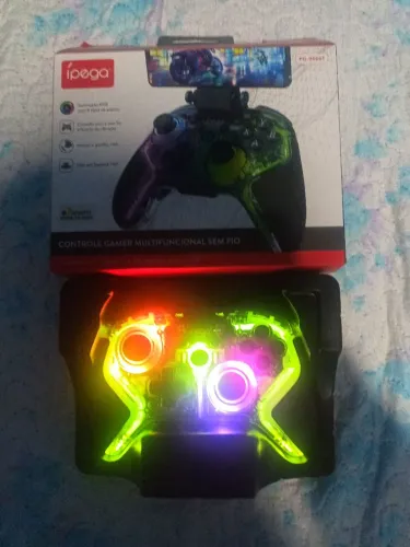 Kit de Controles GameSir X5 Lite USB-C + iPega RGB com Caixas