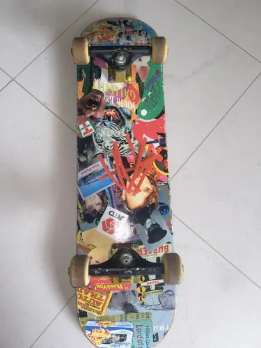 Skate 8.0 completo ? Truck Stronger + Rolamento Bones