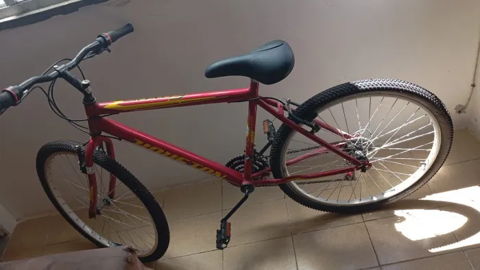Vende-se está bicicleta aro 26